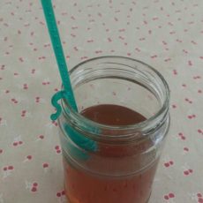 قاشق عسل مدل نوش